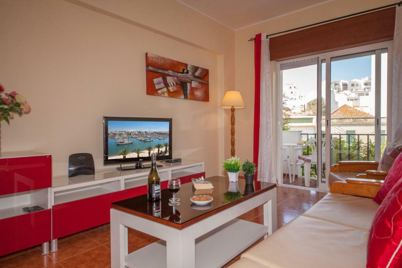 80m² 2 Slaapkamer, 1 Privé Badkamer In Stadscentrum * Lagos